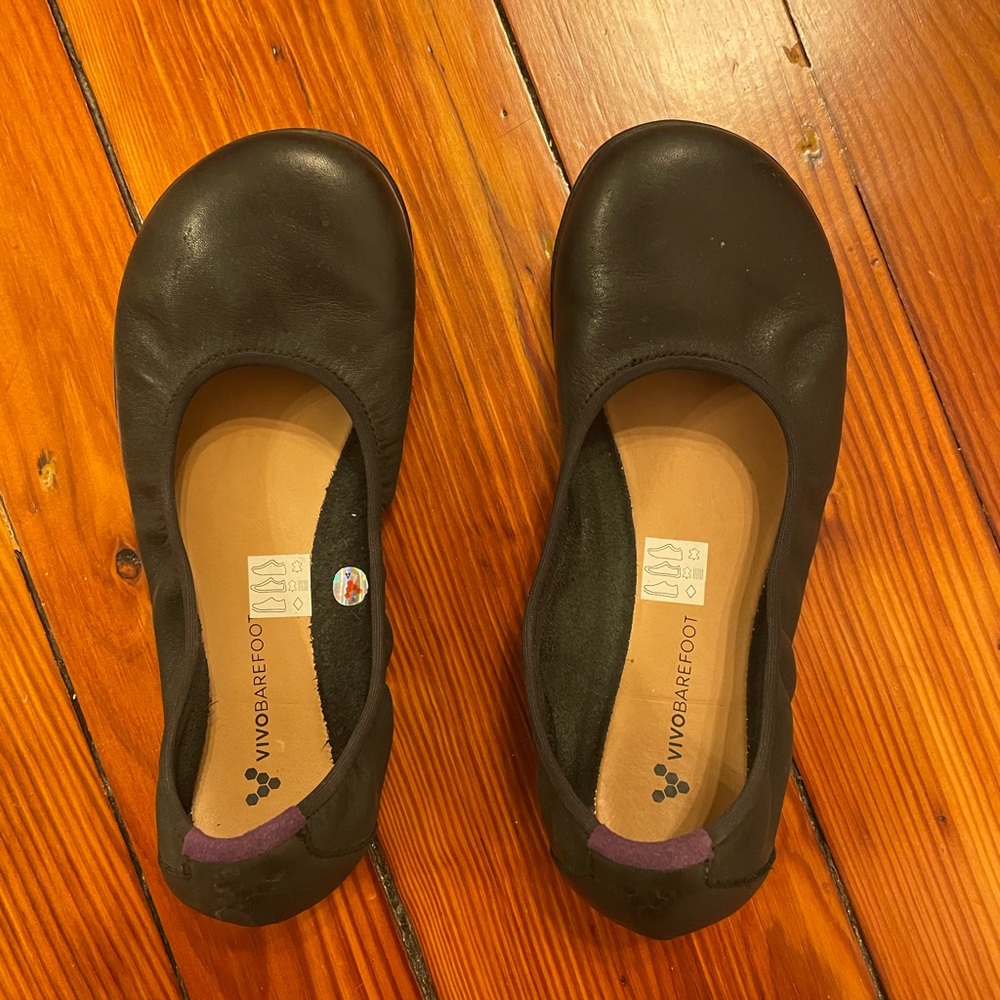 Vivo Barefoot Flats Size 7